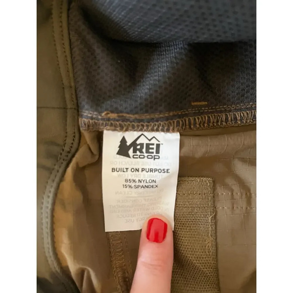 REI Trekking Pant SZ 12 - Picture 7 of 10
